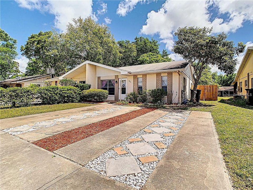 1st image of 651 Quail Hollow Dr