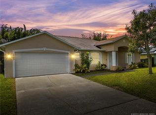 1002 SW McCall Rd, Port Saint Lucie, FL 34953