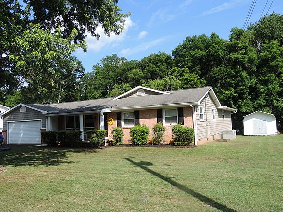 4th image of 1032 Lancewood Dr