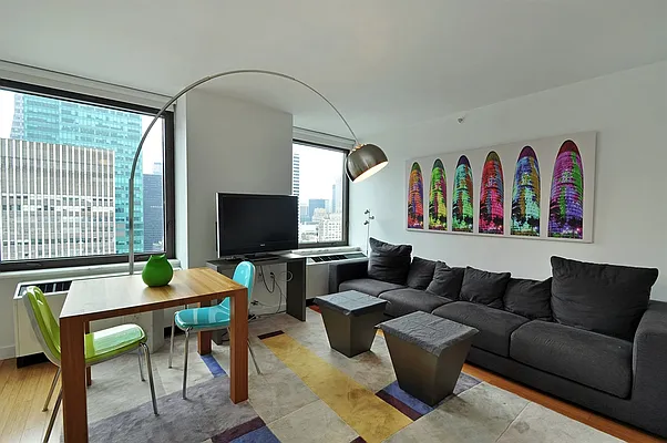 Rented by Corcoran | media 1