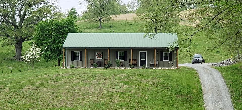 1st image of 2322 Highway 762