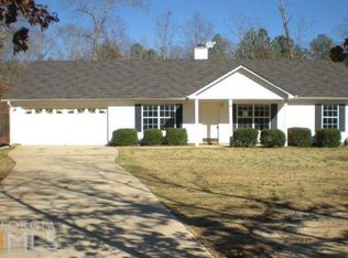 565 Rising Star Rd, Senoia, GA 30276