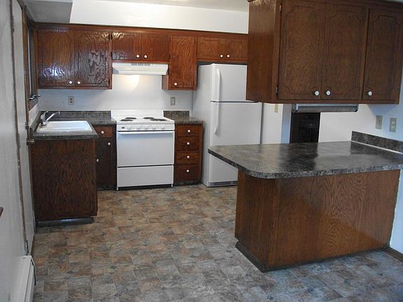 5th image of 774 Larpenteur Ave E