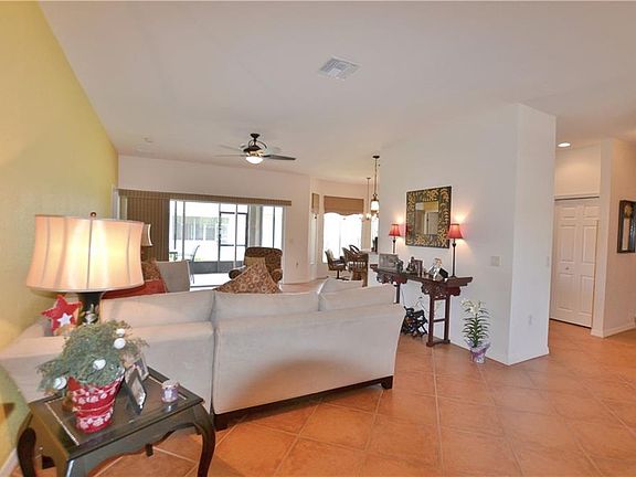 3rd image of 5344 Nicklaus Dr
