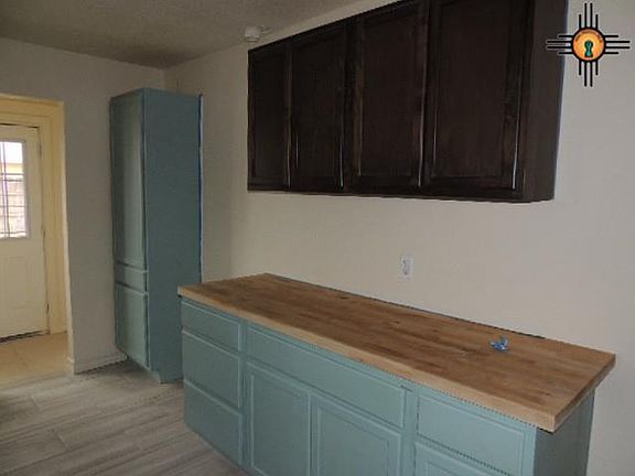 4th image of 508 W Lea St