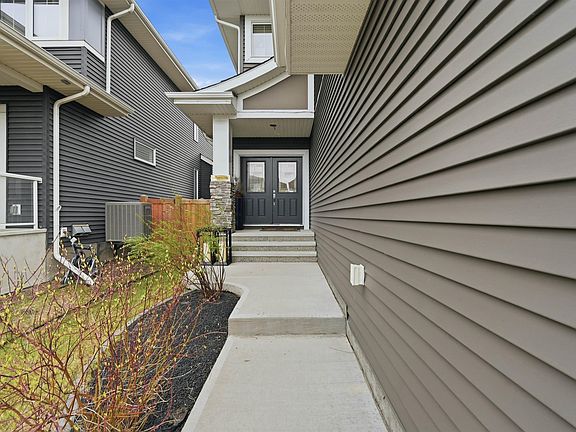 3rd image of 6615 Knox Pl SW