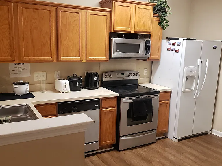 2717 Meadow Knoll Dr #B — Photo 8