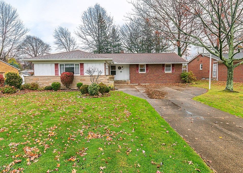 1st image of 1849 Caronia Dr