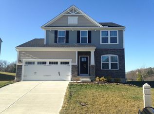 8173 Valley Crossing Dr, Cincinnati, OH 45247