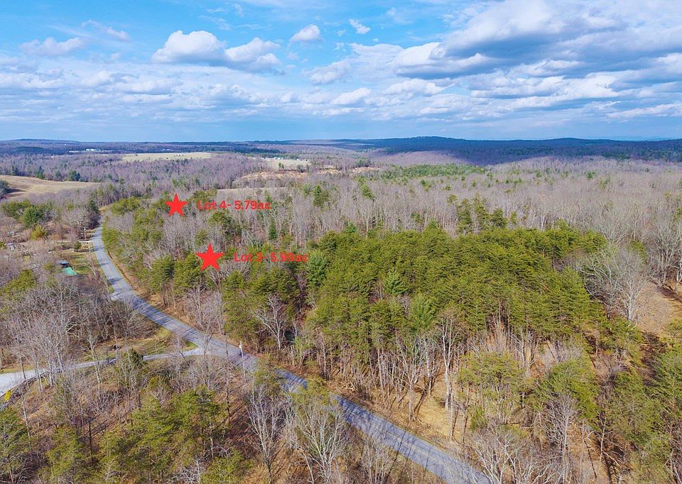 2nd image of 4 Chestnut Hill Rd