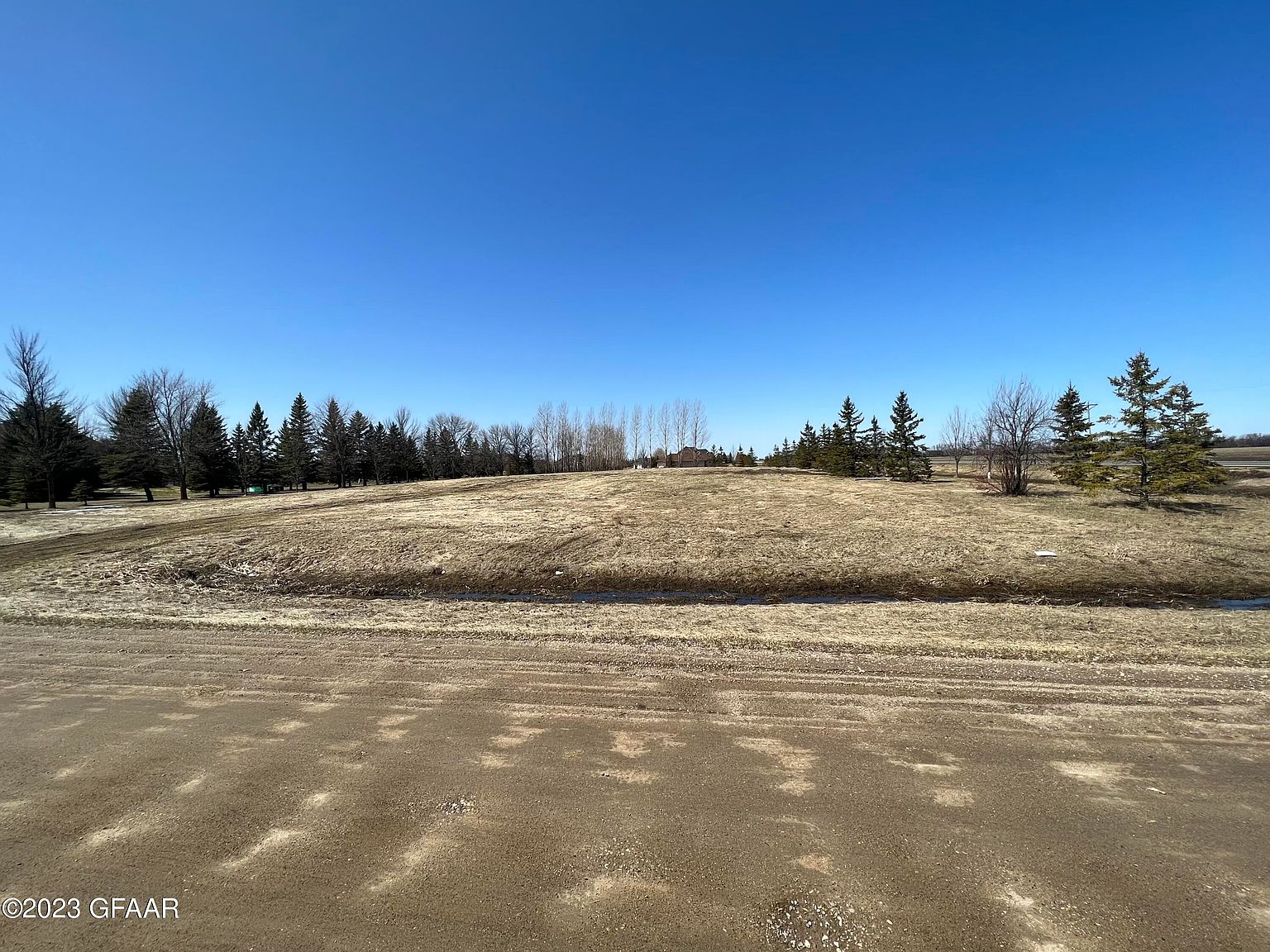 6200 Angela Dr, Grand Forks, ND 58201 MLS 23230 Zillow