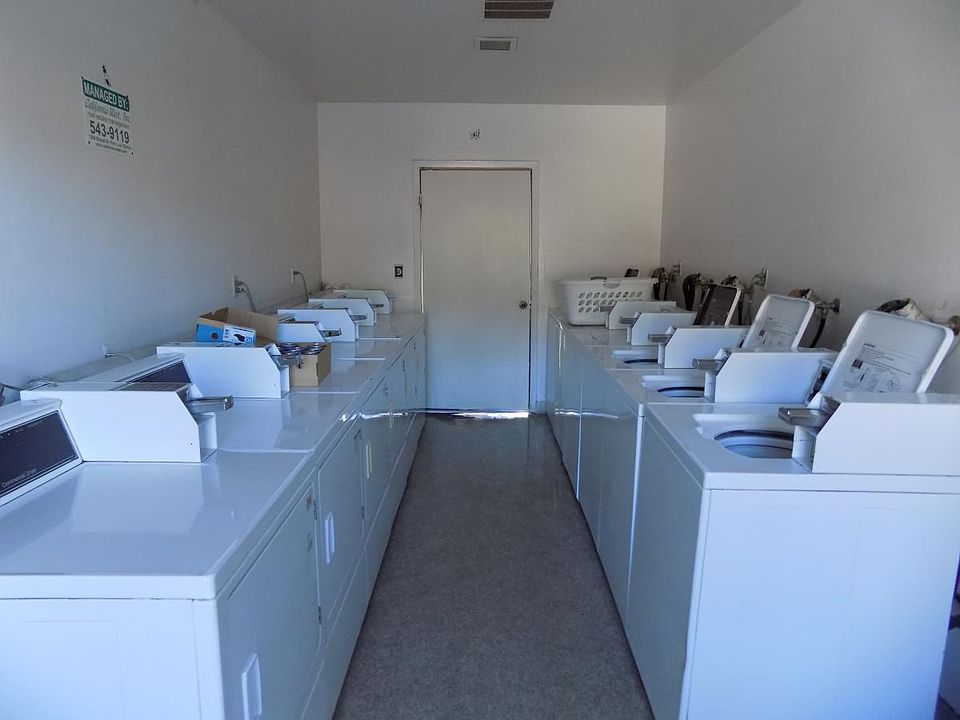 2nd image of 3350 Bullock Ln APT 40