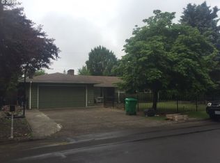 16210 NE Hoyt St, Portland, OR 97230