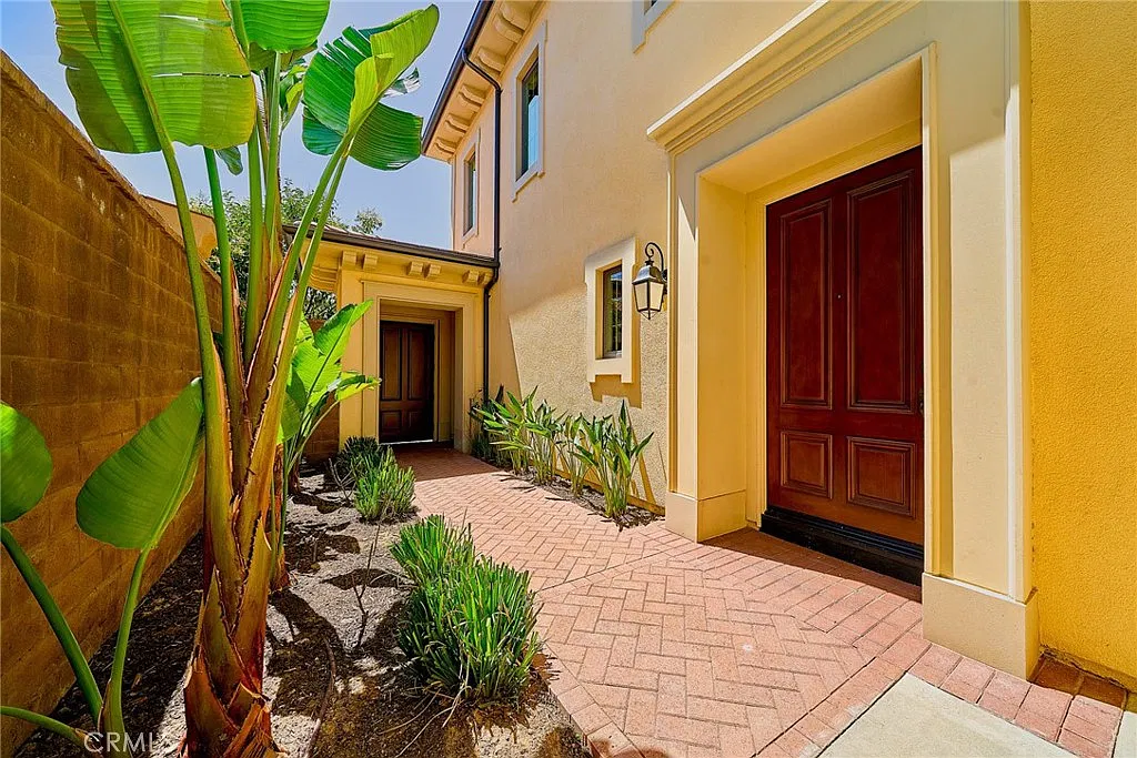4 bed, 2059 sqft, $6,000 — Photo 4