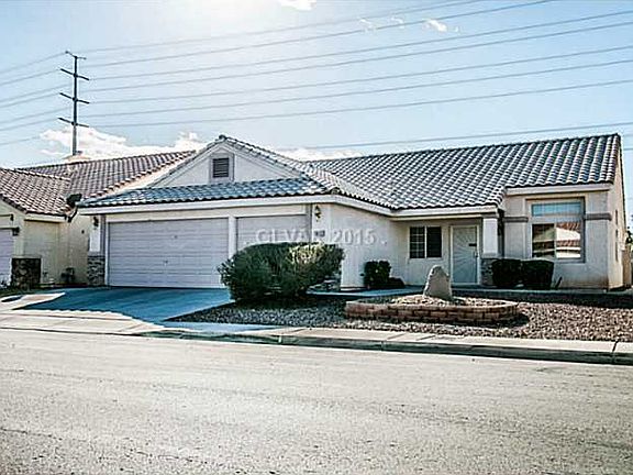 2nd image of 3581 Yorba Linda Dr