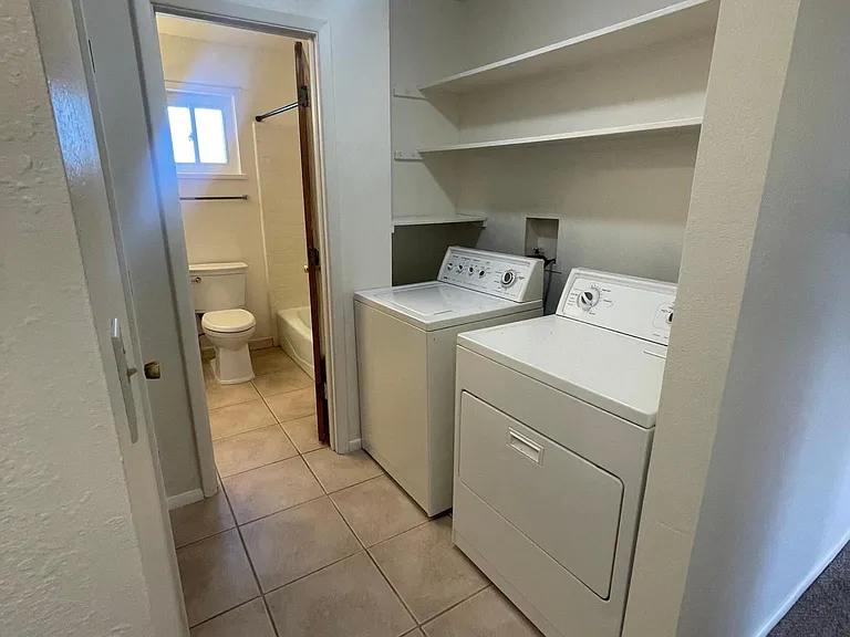 154 S Los Pinos Dr — Photo 7