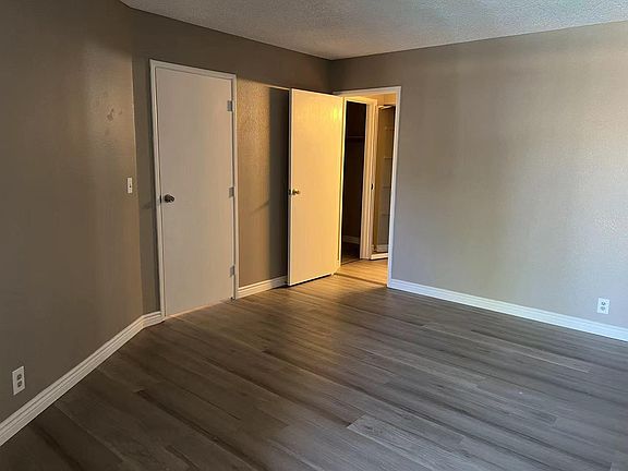 2nd image of 5141 Pioneer Ave APT 202