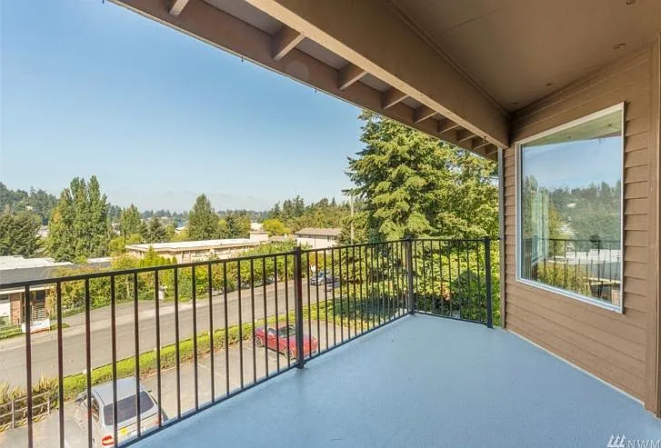 430 Bellevue Way SE #202 — Photo 8