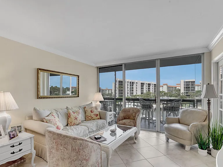2687 N Ocean Blvd #G-305 — Photo 7
