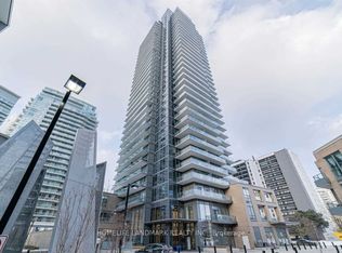 56 Forest Manor Rd #409-C15, Toronto, ON M2J 0E5