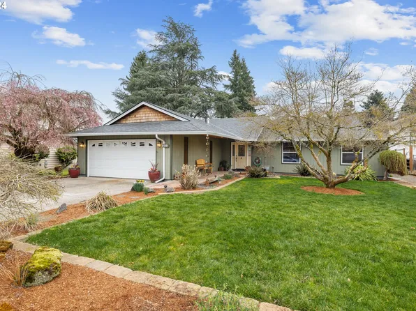 530 S Holly St, Canby, OR 97013