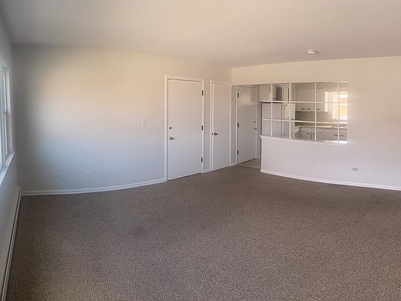 Living (view opposite entry & kitchen)