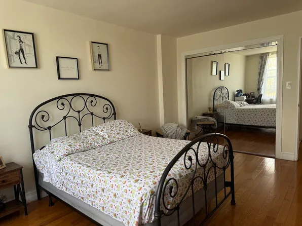 60-11 Broadway image 10 of 13