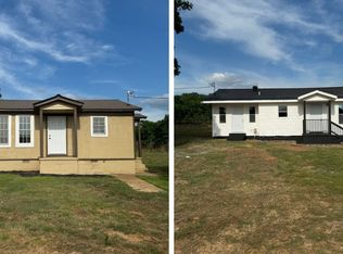 217 Dewaters Rd, Commerce, GA 30529