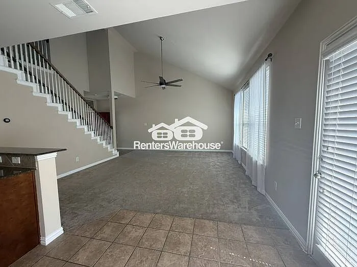 3612 Vienna St — Photo 39