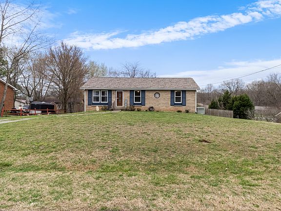 4th image of 512 Cheatham Dr