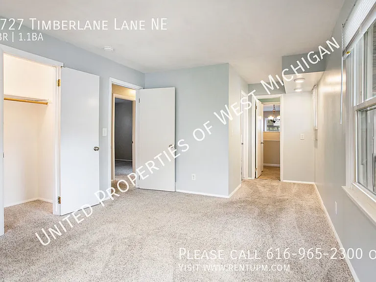 1727 Timberlane Ln NE — Photo 9