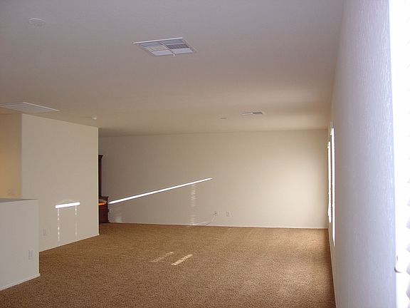 Game room/Rec/Family room