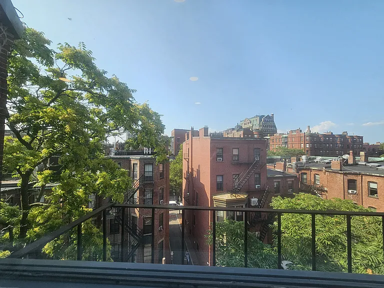 379 Commonwealth Ave #11 — Photo 6