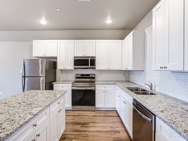 Magnolia Townhomes — Photo 70
