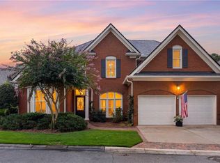 2000 Brookside Dr, Roswell, GA 30076