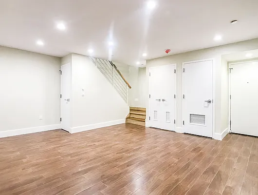 Rented by Warren T Real Estate Corp. | media 46