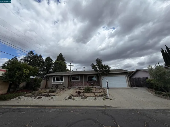 2290 La Mar Dr, Concord, CA 94518