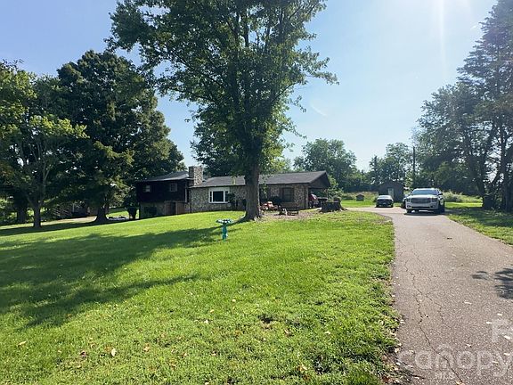 4th image of 4294 Horseshoe Bend Rd