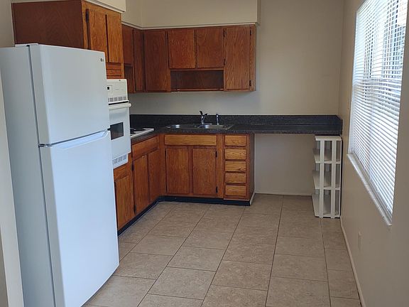 5th image of 631 73rd Ave N