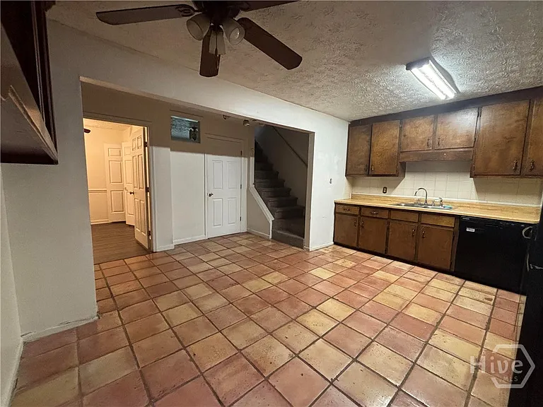 151 Loblolly Dr — Photo 6