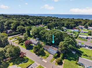14 Perry Avenue, Waterford, CT 06385
