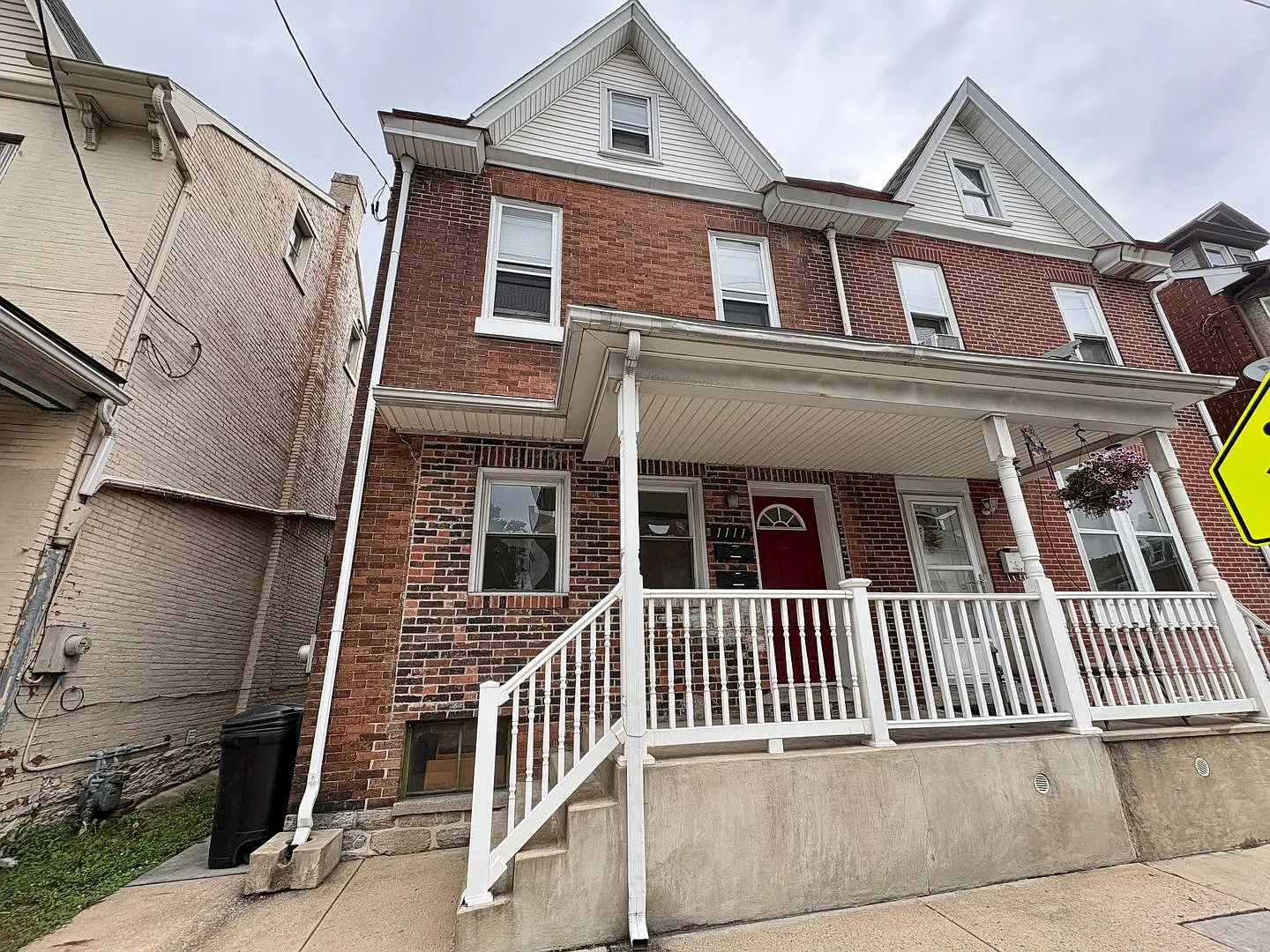 1111 Walnut Street — Photo 4
