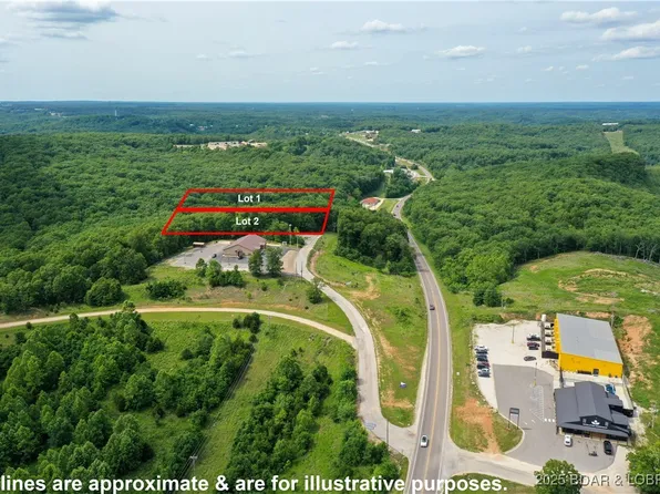 1 Oddo Dr, Sunrise Beach, MO 65079
