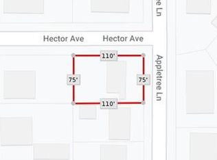 200 Appletree Ln, Gretna, LA 70056