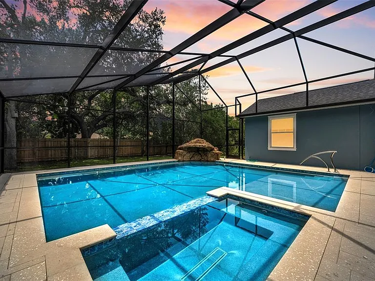 522 Louden Ave — Photo 47