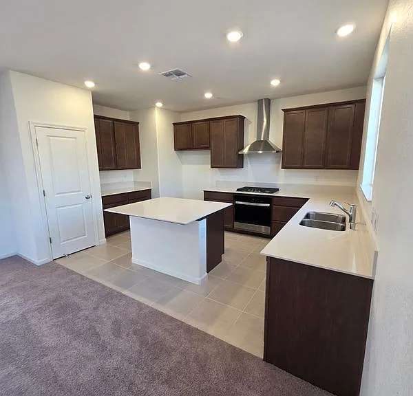2386 Satin Leaf Ct — Photo 3