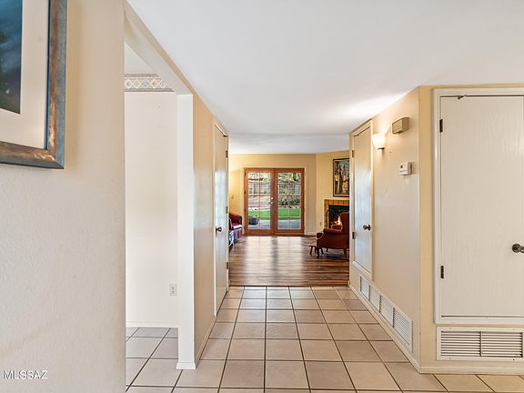 4th image of 8341 E Marlena Cir