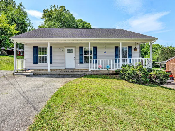 1379 Craig Robertson Rd SE, Roanoke, VA 24014