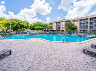 17000 NW 67th Ave APT 405, Hialeah, FL 33015