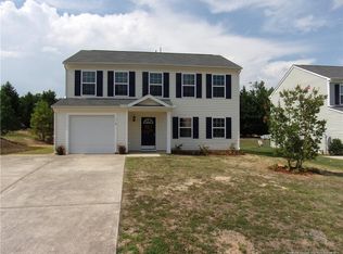 113 Willow Ridge Dr, Sanford, NC 27332